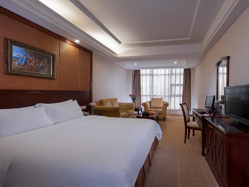 Vienna Hotel Shenzhen Pingdi Exterior photo